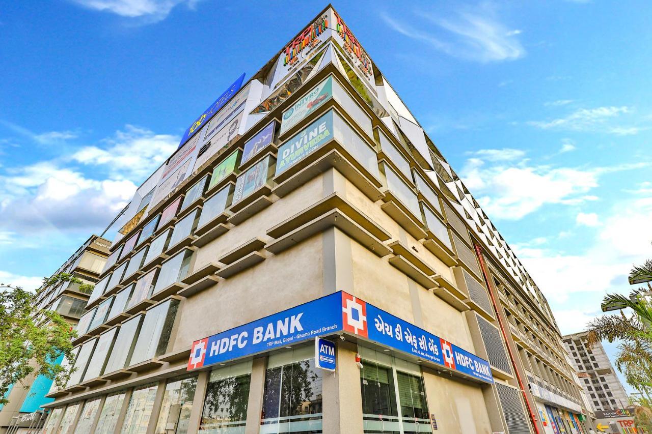 Fabhotel Parkland A 아흐메다바드 외부 사진